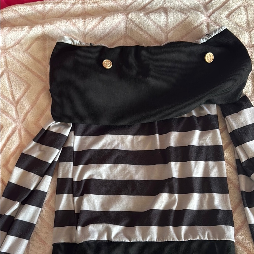 Chic Striped Off-Shoulder Top with Buttons